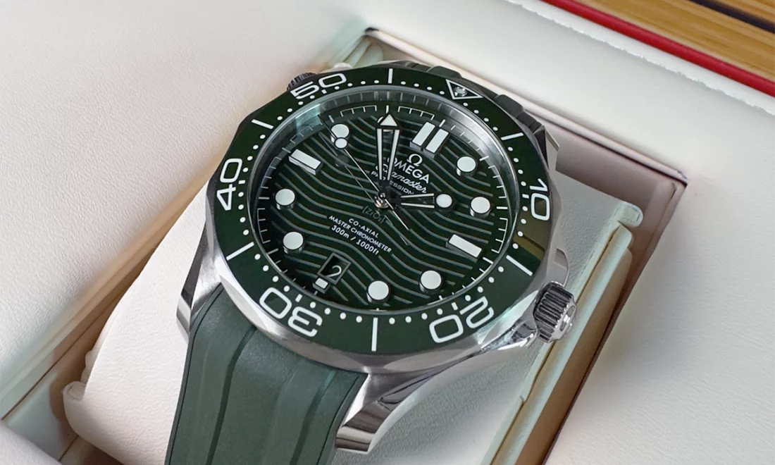 Omega Seamaster 300m